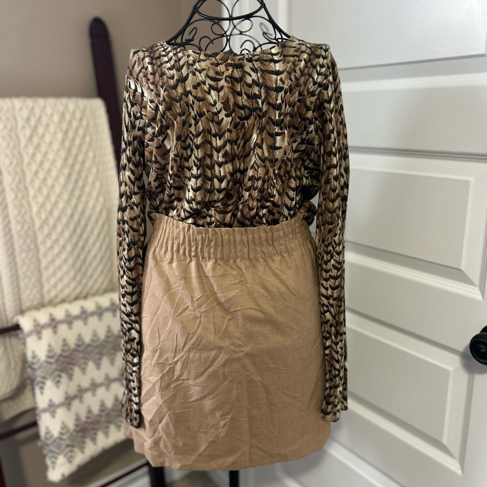 J. Crew Wool Tan Pull on Skirt with Pockets Sz 10
